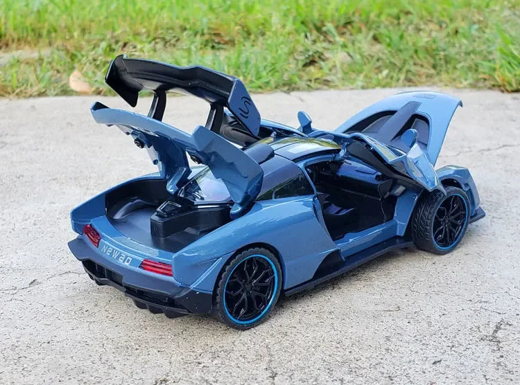 1/32 McLaren Senna Alloy Sports Car Model Diecasts Metal Toy Vehicles Car Model Simulation Sound Light Collection Toy Gift