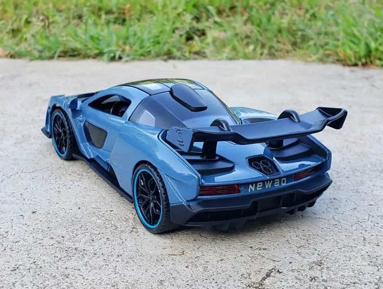 1/32 McLaren Senna Alloy Sports Car Model Diecasts Metal Toy Vehicles Car Model Simulation Sound Light Collection Toy Gift