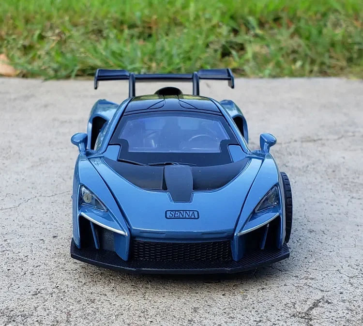 1/32 McLaren Senna Alloy Sports Car Model Diecasts Metal Toy Vehicles Car Model Simulation Sound Light Collection Toy Gift